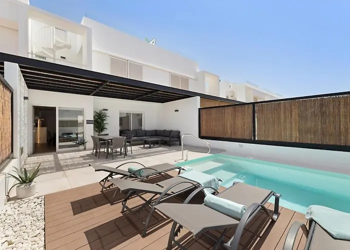 Monarch * פלאיה בלנקה